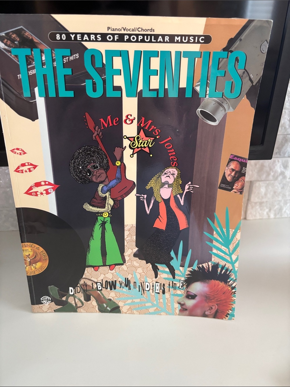 The Seventies Piano/Vocal/Chords Songbook - Multicolor Cover